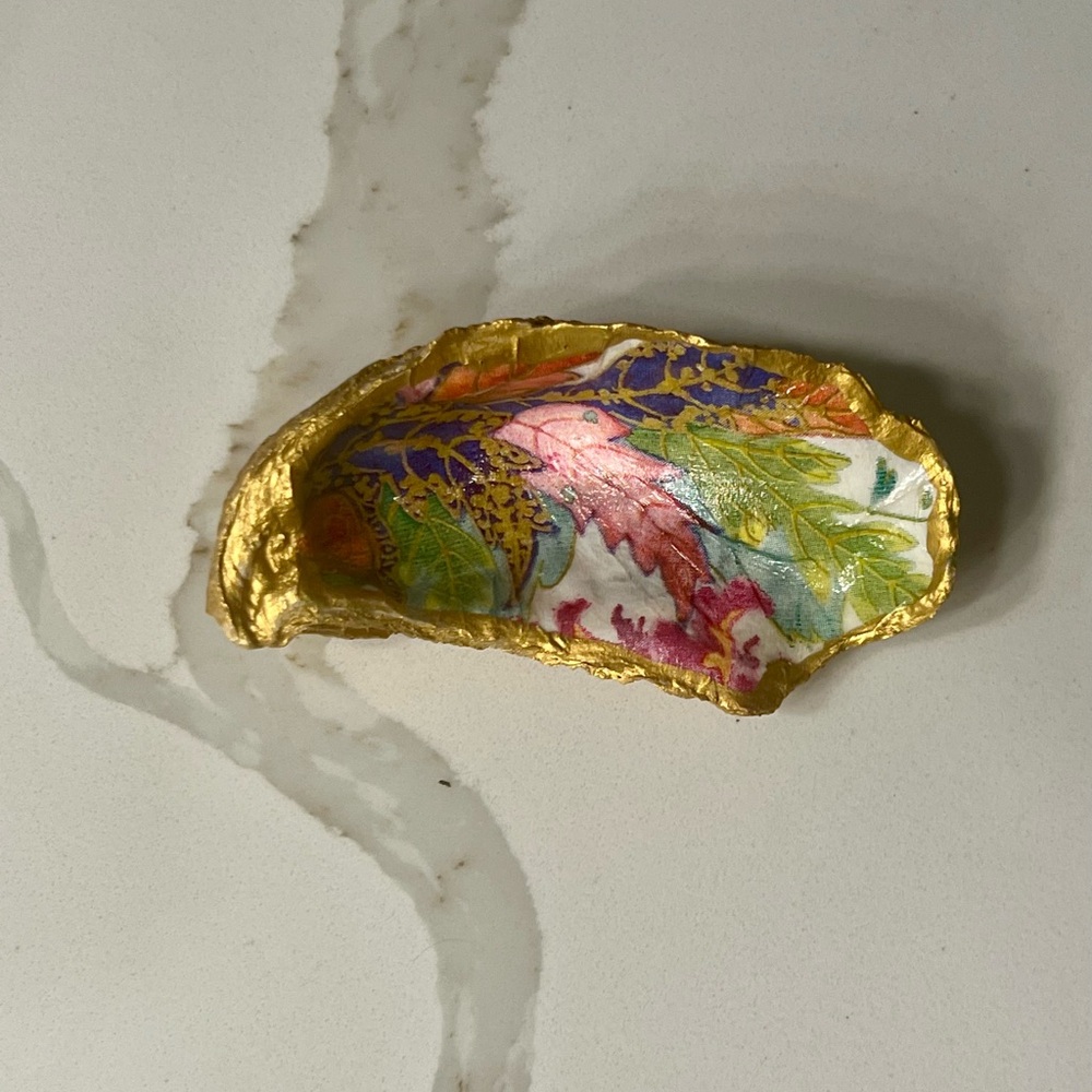 Gold-Trimmed Floral Trinket Dish